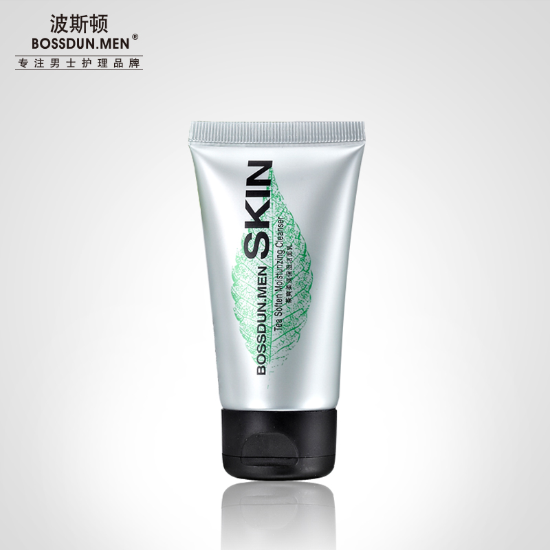 茶爽柔潤保濕潔面乳